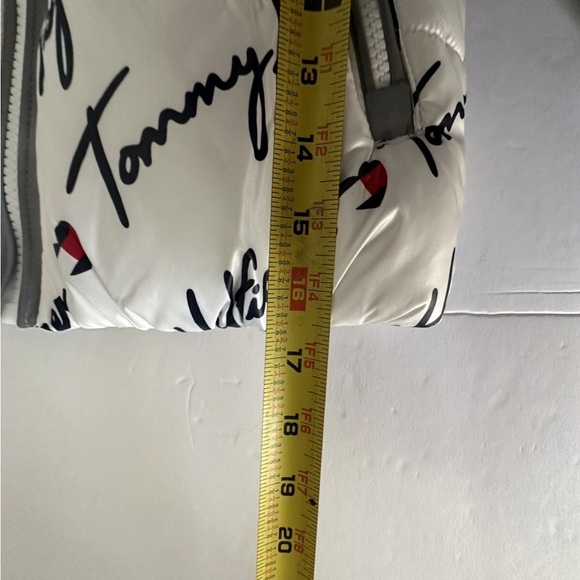 NWT Tommy Hilfiger Coat Sz 5 Jacket Hood Faux Fur Logo White Blue Pocket Lining - Picture 10 of 13